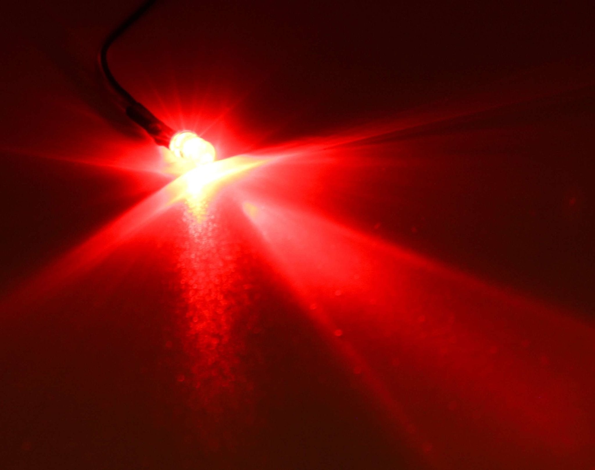 LED Beleuchtung rot fertig verkabelt freeshipping - Tabletoploot